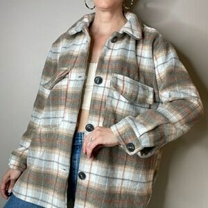 Miss SELFIE Women’s Plaided Flannel Shacket Coat Button Down